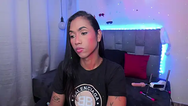 Alissemasiel online show from January 11, 2026, 9:44 pm