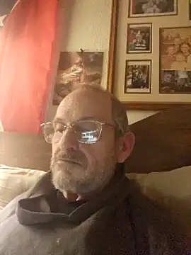 Dara4q online show from February 24, 2025, 12:30 am