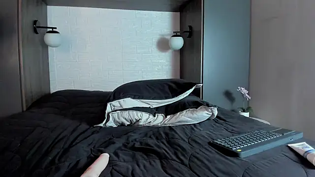 Gabriell ramirez online show from March 16, 2025, 10:00 am