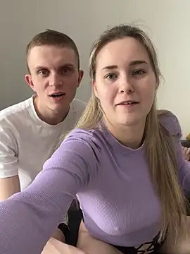 alisanikita online show from March 1, 2025, 7:08 am