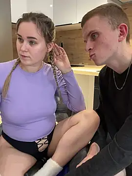 alisanikita online show from March 6, 2025, 5:46 am