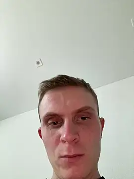 alisanikita online show from November 23, 2025, 10:58 am