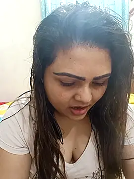 blue-berry07 online show from July 5, 2026, 9:38 am