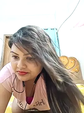 blue-berry07 online show from April 9, 2026, 4:46 pm