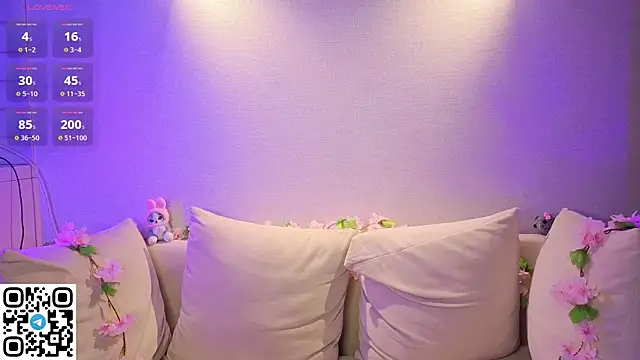 Anadeyaaa online show from November 21, 2025, 11:59 pm