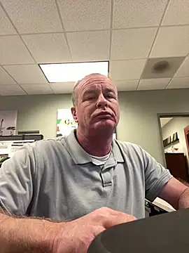 Snapshot of hintly chatting on March 11, 2026, 9:09 pm hintly online show from March 11, 2026, 9:09 pm