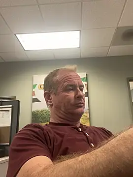 Snapshot of hintly chatting on March 26, 2026, 7:23 pm hintly online show from March 26, 2026, 7:23 pm