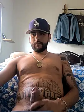 Snapshot of dickman10 chatting on February 14, 2026, 10:43 pm dickman10 online show from February 14, 2026, 10:43 pm