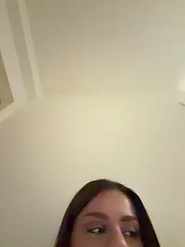 mrsbellanova online show from June 29, 2026, 11:26 pm