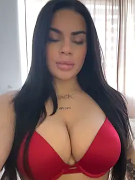 mrsbellanova online show from October 9, 2025, 10:05 am