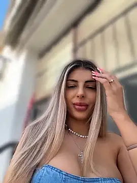 emma goodess  online show from May 4, 2026, 3:48 pm
