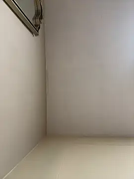 aleds17668 online show from March 13, 2025, 3:33 am