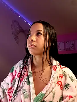 SallyWhitee online show from February 17, 2026, 5:16 am