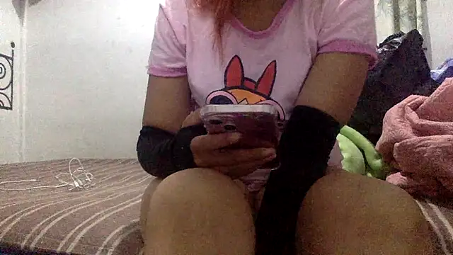 sharonlopez9611 online show from February 21, 2026, 3:30 am