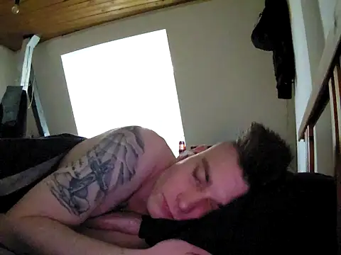 Snapshot of Foxtrott_242 chatting on February 15, 2026, 1:54 pm Foxtrott 242 online show from February 15, 2026, 1:54 pm