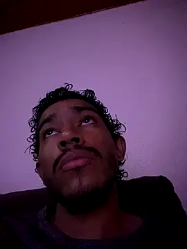 Mineirinho043 online show from September 24, 2025, 9:21 pm