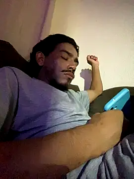 Mineirinho043 online show from November 9, 2025, 11:20 pm