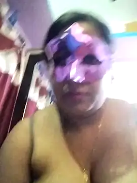 neha007-K online show from November 28, 2025, 7:47 pm