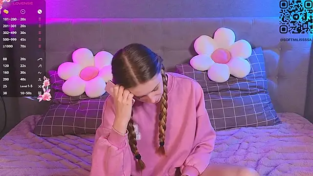 soft babe online show from November 29, 2025, 7:36 pm