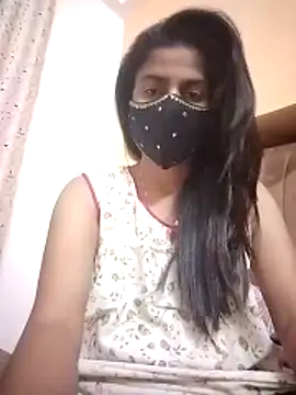 fuungirl38 online show from April 15, 2026, 3:49 pm