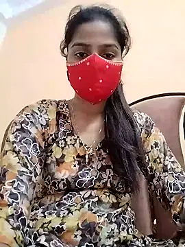 Snapshot of fuungirl38 chatting on October 26, 2025, 5:24 pm fuungirl38 online show from October 26, 2025, 5:24 pm