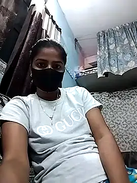 fuungirl38 online show from May 7, 2026, 5:27 pm