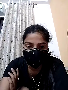 fuungirl38 online show from April 22, 2026, 4:58 pm