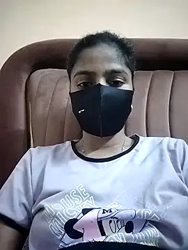 Snapshot of fuungirl38 chatting on February 24, 2026, 5:47 pm fuungirl38 online show from February 24, 2026, 5:47 pm