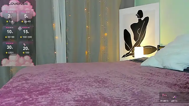 Mia Luw online show from March 12, 2025, 8:09 pm