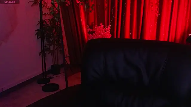 lissaros online show from February 11, 2026, 6:52 pm