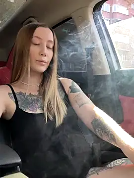 Pussy Drive03 online show from September 18, 2025, 6:27 am