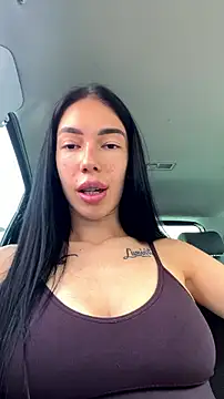 Celine Roxelle online show from July 14, 2026, 8:30 am