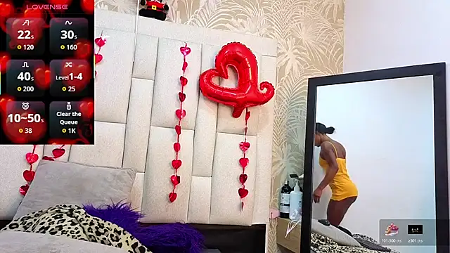 dafnnelewis online show from February 25, 2026, 11:32 am