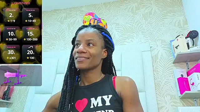 dafnnelewis online show from June 15, 2026, 12:16 pm