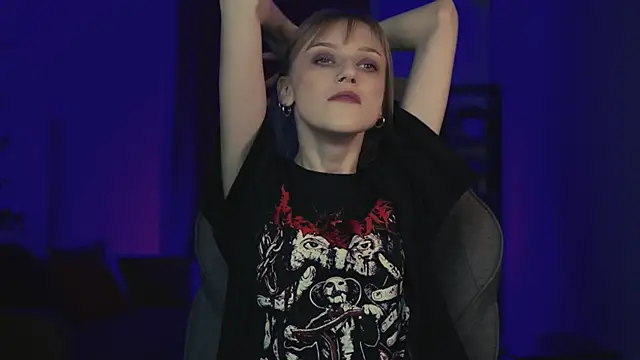 KiraMontoya online show from February 3, 2026, 2:53 am