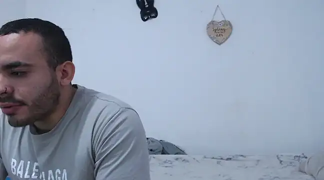 thitat lovers online show from February 12, 2025, 3:29 am