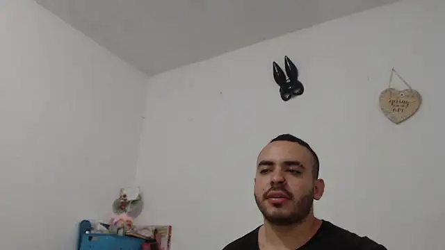 thitat lovers online show from February 21, 2025, 3:34 am