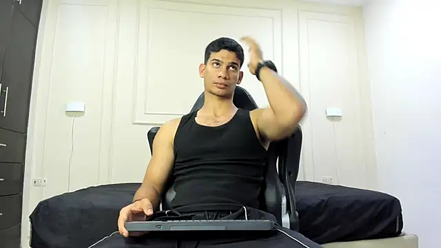 Snapshot of ANDRES_STUD chatting on May 29, 2026, 3:34 am ANDRES STUD online show from May 29, 2026, 3:34 am