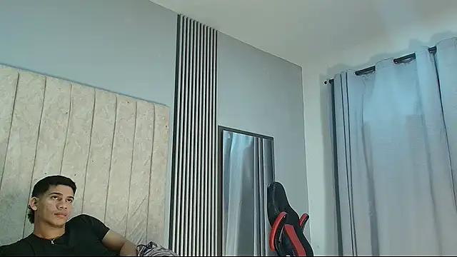 ANDRES STUD online show from September 30, 2025, 4:07 am