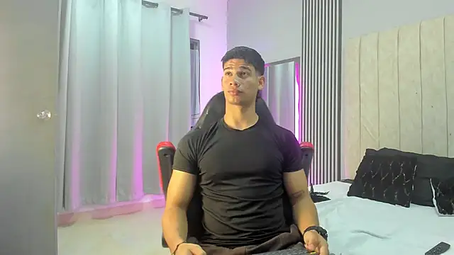 ANDRES STUD online show from September 16, 2025, 4:35 am