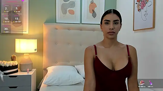 FelicityAdams online show from September 10, 2025, 1:32 pm