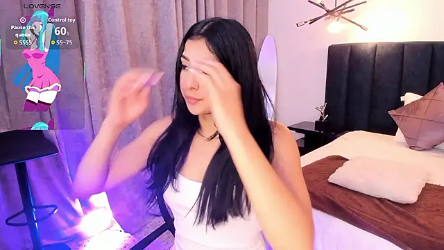 nattashaa7 online show from February 18, 2026, 12:01 pm