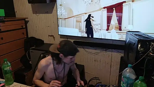 nuttyking2022 online show from February 12, 2026, 7:52 am