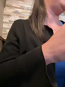 Loveblackzilla online show from October 1, 2025, 12:31 pm