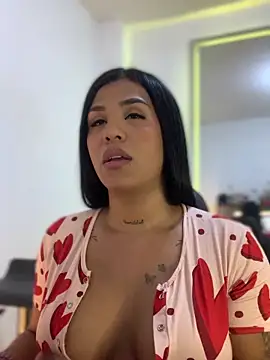 tinalove7 online show from May 1, 2026, 10:04 pm