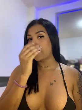 tinalove7 online show from May 3, 2026, 1:44 am