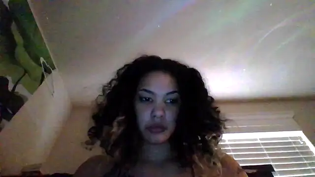 Snapshot of tastylolaaa chatting on February 5, 2025, 12:31 am tastylolaaa online show from February 5, 2025, 12:31 am