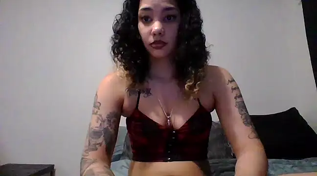 Snapshot of tastylolaaa chatting on February 28, 2025, 5:15 am tastylolaaa online show from February 28, 2025, 5:15 am