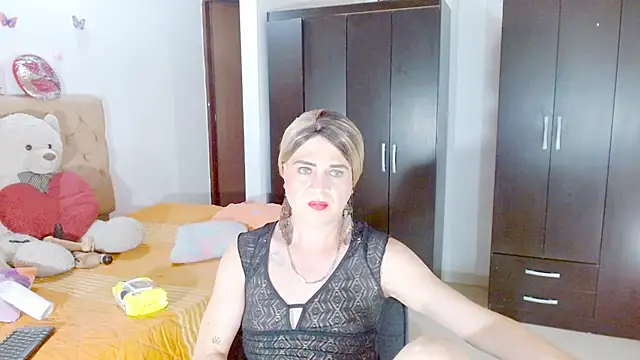 Dolldirtyxxx online show from July 21, 2026, 5:09 am
