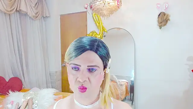 Dolldirtyxxx online show from June 21, 2026, 4:51 am